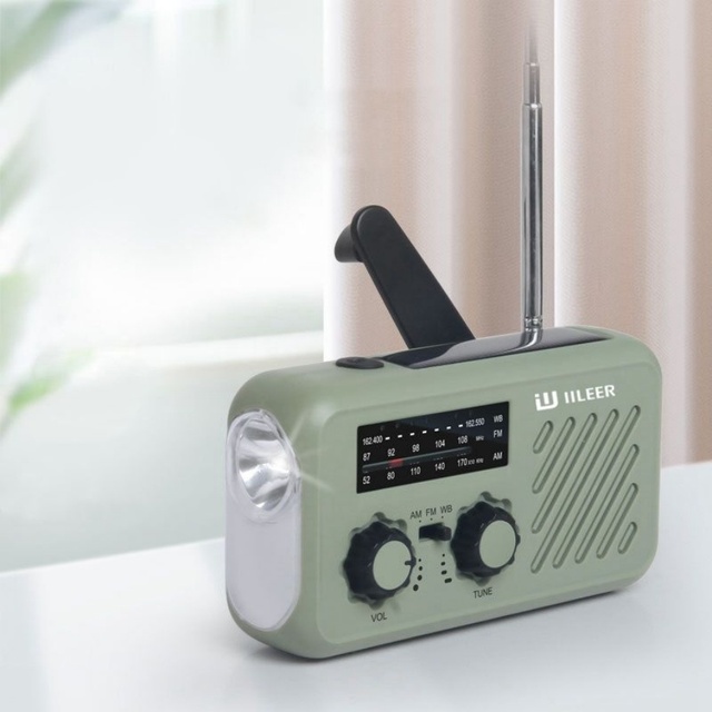 2024 New Arrival 2000mAh USB Charger Emergency Outside Power Bank Hand Crank Solar Portable Radio LED Flashlight