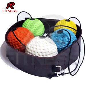 Ballon de réflexe de boxe à fixer sur la tête - Product Image 1