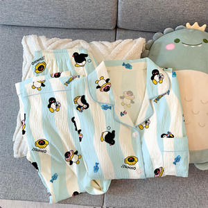 Venta al por mayor <span class=keywords><strong>de</strong></span> dibujos animados Ins <span class=keywords><strong>pingüino</strong></span> Pijamas <span class=keywords><strong>Mujer</strong></span> primavera tela arrugada cárdigan <span class=keywords><strong>de</strong></span> manga larga Linda ropa <span class=keywords><strong>de</strong></span> casa conjunto <span class=keywords><strong>de</strong></span> dos piezas - Product Image 5
