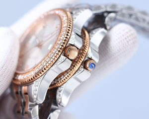 Nos hemos visto antes. Eres el único para mí. Se ajusta cómodamente al muñeca, manteniendo la elegancia. Reloj Mecánico para Pareja - Product Image 3