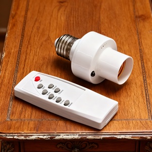 Douille de lampe E27 en cuivre de haute qualité Aulipur avec télécommande et arrêt programmé - Product Image 1