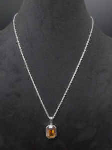 Ciondolo quadrato in cristallo rosso, verde, beige, nero. <span class=keywords><strong>Collana</strong></span> a Catena Stile Corda in Acciaio - Product Image 5