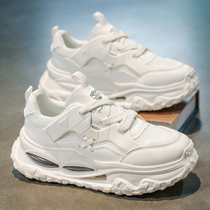 Chaussures de marche sportives pour hommes 2026 à semelle épaisse rehaussante en cuir véritable respirantes tendance mode pour la course en extérieur - Product Image 3