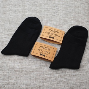Venta al por mayor de tarjetas de presentación personalizadas para regalos de boda, con cualquier texto, para el padre de la novia, los padrinos de boda, los calcetines y los empaques. - Product Image 5