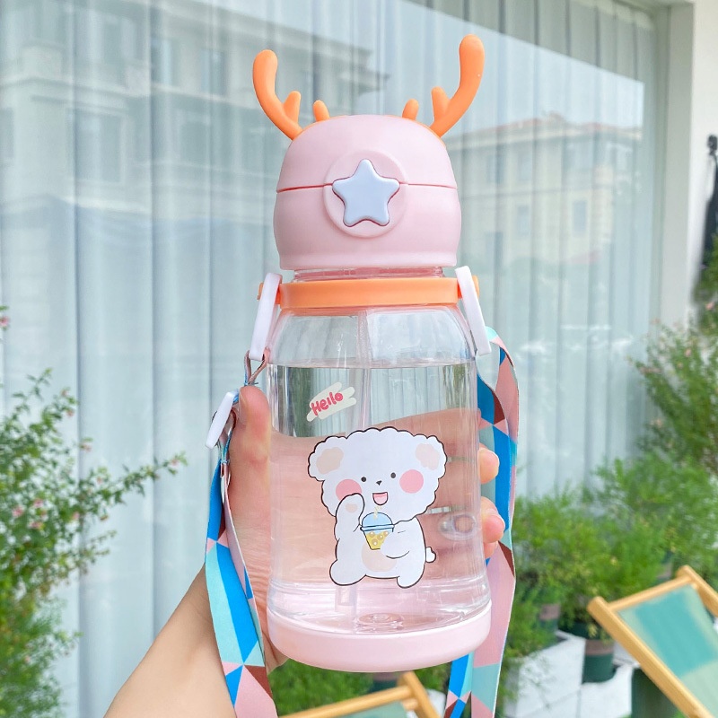 high-quality and cute children's water cup with straws large capacity portable outdoor student water cup with lid and strap