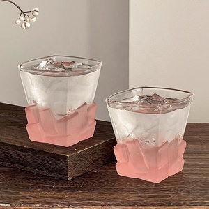 Creative Quadrate <span class=keywords><strong>Bicchieri</strong></span> di Whisky di <span class=keywords><strong>vetro</strong></span> <span class=keywords><strong>rosa</strong></span> cubetto di ghiaccio acqua smerigliato tazza di tè Whisky <span class=keywords><strong>bicchieri</strong></span> con Custom scatola di legno per il regalo - Product Image 5