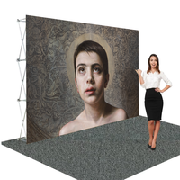 Stand d'exposition portable en tissu tendu pour salon professionnel, avec cadre en aluminium écologique de 8 pieds, forme personnalisée, sublimation par transfert thermique