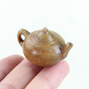 <b>Hand</b> Held Collectible Teapot Carved Sandalwood <b>Mini</b> Tea Pet With Lid Traditional Chinese Style Office Desktop Figurine - Product Image 3