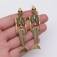Breloque Sirène Squelette 18x74mm en Alliage de Zinc Argent Vieilli avec Queue Articulée en Arête de Poisson pour Bijoux de Costume d'Halloween