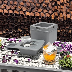 Seau à glaçons transparent en silicone de marque YCS, vente en gros d'usine, résistant au four, facile à démouler, pour whisky - Product Image 3