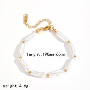 Pearl Necklace And <b>Bracelet</b> <b>Set</b> For Women Imitation Pearl Clavicle Chain Party Jewelry <b>Set</b> With Gold Tone Hardware - Product Image 4