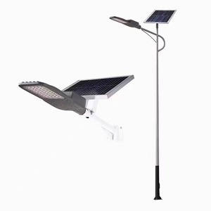 Farola Solar LED para Exteriores de 60W, Poste de 6 Metros, Estilo Étnico Retro Chino, Tubo Cuadrado con Patrón de Entramado - Product Image 2