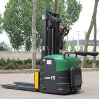 Gerbeur électrique compact 1,5 T avec moteur AC, batterie longue durée pour entrepôts à allées étroites et commerce de détail