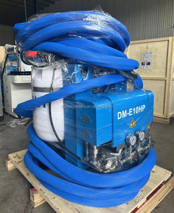 Máquina de aislamiento de espuma en aerosol de <span class=keywords><strong>poliuretano</strong></span> y poliurea PU Rig Sprayer Reactor <span class=keywords><strong>con</strong></span> barril químico - Product Image 4