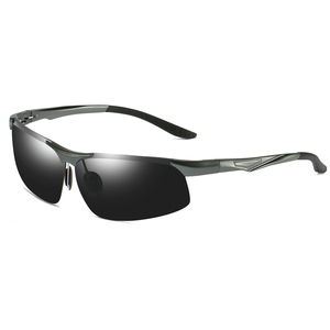 Gafas de Sol TOPSPORTS Personalizadas con Marco Gris de Aluminio y Magnesio, Lentes Polarizadas con Protección UV400 Cat 3 - Product Image 1