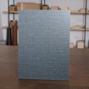 Papel de Lino y Otras Fibras Vegetales E1 Brillante de Primera Clase, Moderno, Resistente a la Humedad y al Agua, 1220x2440mm, Embalaje en Caja de Cartón - Product Image 1