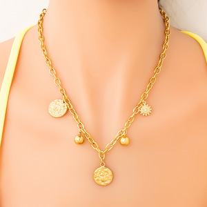 Collar de acero inoxidable con colgante de corazón y circonita cúbica, chapado en oro de 18 quilates, cadena para clavícula, para mujer, regalo, joyería. - Product Image 4