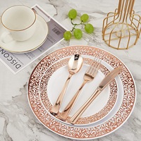 Service de vaisselle jetable en plastique pour 25 personnes, design dentelle blanc et or, luxe élégant, comprenant gobelets 9oz, assiettes à dessert/gâteau, fourchettes/couteaux/cuillères