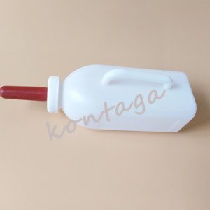 Nouvelle bouteille d'alimentation en plastique blanche <span class=keywords><strong>de</strong></span> 2 L pour veaux et agneaux <span class=keywords><strong>avec</strong></span> tétine en caoutchouc pour l'alimentation des vaches, des chevaux et des moutons - Product Image 6