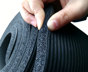 Tapete de Yoga de Caucho NBR de 8MM de Grosor, Ecológico, Resistente a Desgarros, para Pilates, Yoga Caliente, Fitness y Gimnasio - Product Image 2