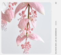 Tige de fleur artificielle Medinilla Magnifica de 110 cm, branche de vigne de rose suspendue à 2 têtes en soie pour décoration de plafond de mariage et de la maison