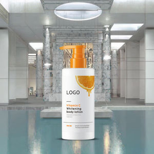 Nouveauté : Lotion éclaircissante pour les aisselles 3-en-1 à l'acide hyaluronique et à la vitamine C, crème hydratante et éclaircissante pour le corps pour femmes - Product Image 2