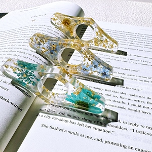Handmade Transparent Thumb Ring Book Page Holder Dried Flower Resin Bookmark Promotional Accessories Gifts