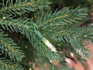 ขนาดที่กำหนดเองสำหรับต้นคริสต์มาสสีเขียวพร้อมดีไซน์ที่ยอดเยี่ยมสำหรับผู้ส่งออก - Product Image 3