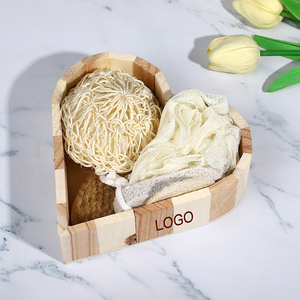 Set regalo per il bagno a forma di cuore per la famiglia kit promozionali di lusso per la cura del corpo di bellezza cura personale Spa per le vacanze - Product Image 4