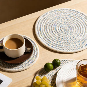 Set de table en tissu de style nordique, isolant thermique, anti-brûlure, épaissi - Product Image 2