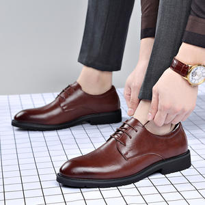 Chaussures en cuir formelles pour hommes, style britannique, nouvelle collection 2026, vente chaude, décontractées, à semelle souple, vintage, pour mariages et costumes de marié - Product Image 2