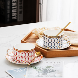 High Appearance European Bone China Coffee <b>Cup</b> Saucer <b>Set</b> Overlap Shadow Design Gift Box Couple <b>Cups</b> with Spoon for Wedding Gift - Product Image 1