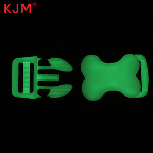 Accesorios para mascotas <span class=keywords><strong>Collar</strong></span> de perro Plástico Luminoso Fluorescente Verde Seguridad Ajustable Hebilla para mascotas - Product Image 5