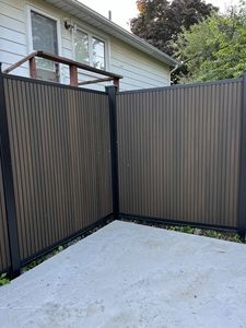 Clôture en treillis WPC imperméable 6 pieds x 1,8 m - Support <span class=keywords><strong>de</strong></span> plantes écologique résistant à la corrosion pour utilisation sur chantier - Product Image 4