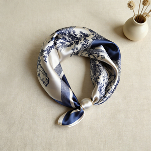 Foulard en soie avec boucle magnétique et perles, petit collier de clavicule, pendentif, écharpe pour femme - Product Image 4