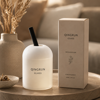 Bouteille de parfum en verre teinté rond OEM avec bâtonnets diffuseurs pour chambre, salon, cadeau de mariage, présentoir de vente au détail