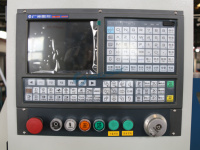 Tour CNC en métal d'usine Tour CNC Emco à vendre Machine de tour Ck6132 avec mandrin hydraulique à tourelle à 4 stations