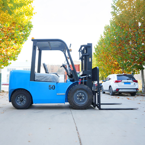 Forklift Diesel 4 Roda Desain Baru untuk Gudang Pabrik, Forklift 5 Ton Ban Padat Portabel dengan Komponen Pompa Inti - Product Image 4
