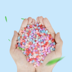 Artkal vendita calda Pegboard grande quadrato bagliore In colore scuro Midi 5mm fusibile Artkal kit di <span class=keywords><strong>perline</strong></span> <span class=keywords><strong>da</strong></span> stiro - Product Image 4