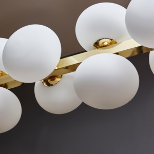 <span class=keywords><strong>Lampadario</strong></span> in vetro lineare moderno americano di lusso finitura oro con 12 <span class=keywords><strong>sfere</strong></span> di vetro bianco per la cucina soggiorno e corridoio - Product Image 6