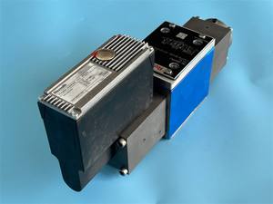R900579943 4WRSE10V50-3X/G24K0/A1V วาล์วควบคุมทิศทางไฮดรอลิกแบบสัดส่วน ตอบสนองความถี่สูง ทำงานโดยตรง - Product Image 4
