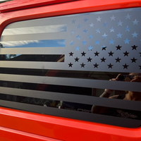 Autocollant de transfert vinyle noir mat personnalisé drapeau américain pour Jeep Wrangler JLU, autocollant de fenêtre de voiture étanche en gros