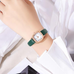 <span class=keywords><strong>Montre</strong></span> carrée pour <span class=keywords><strong>femme</strong></span> tendance, petit cadran, <span class=keywords><strong>montre</strong></span> à quartz pour étudiante, bracelet en cuir, montres simples et décontractées (WA021) - Product Image 4