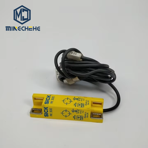 Controlador PLC Re300-Da03P al por Mayor, Nuevo Controlador de Programación PLC de Marca para Almacenes - Product Image 1