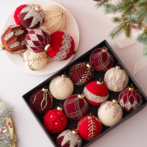 Adornos Navideños de 8cm en Color Vino Tinto, Decoraciones Colgantes de Primera Calidad para Árboles de Navidad, Bolas Decorativas para Fiestas - Product Image 5