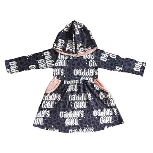 RTS 도매 아기 소녀 긴 소매 아빠의 소녀 어린이 후드 무릎 길이 포켓 가을 봄 원피스 서양 드레스