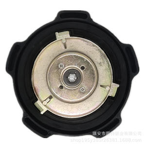 Ensemble de bouchon de réservoir de carburant Dennett en plastique noir et métal pour accessoires de camion - Product Image 5