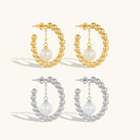 Anting-anting gantung mutiara berbahan kuningan ramah lingkungan, berlapis emas 18K, polesan tinggi FUAMAY, dengan manik-manik halus dan desain lingkaran C, kualitas tinggi.