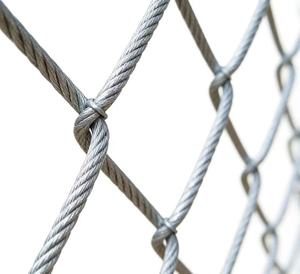 Grillage soudé galvanisé en fil de fer de calibre 12 (3 mm) avec revêtement PVC par trempage à chaud, à mailles carrées, pour cages - Product Image 1