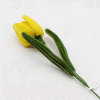 Buket Bunga Tulip Buatan Tangan yang Realistis dan Lembut dengan Desain Pipa Cleaner untuk Dekorasi Pernikahan Modern dan Meja Rumah